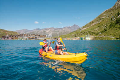 Canoë sur le lac de Tignes